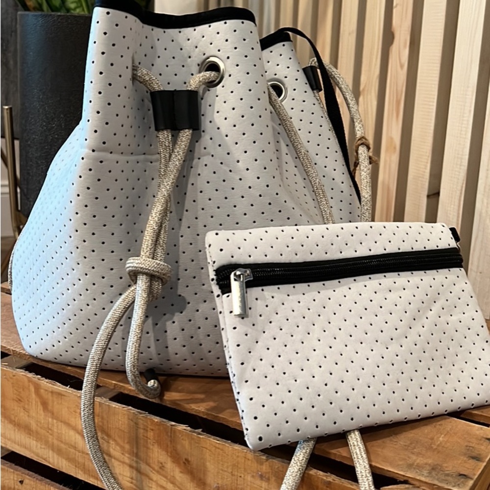 Neoprene drawstring crossbody purse